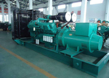 宜黄800kw康明斯柴油发电机组图片 宜黄800kw康明斯柴油发电机组图片