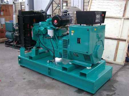 宜黄200kw康明斯柴油发电机组图片 宜黄200kw康明斯柴油发电机组图片